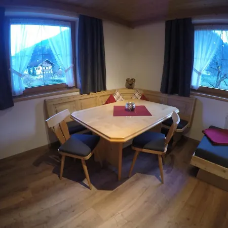 Apartment Haus Weitenstich *